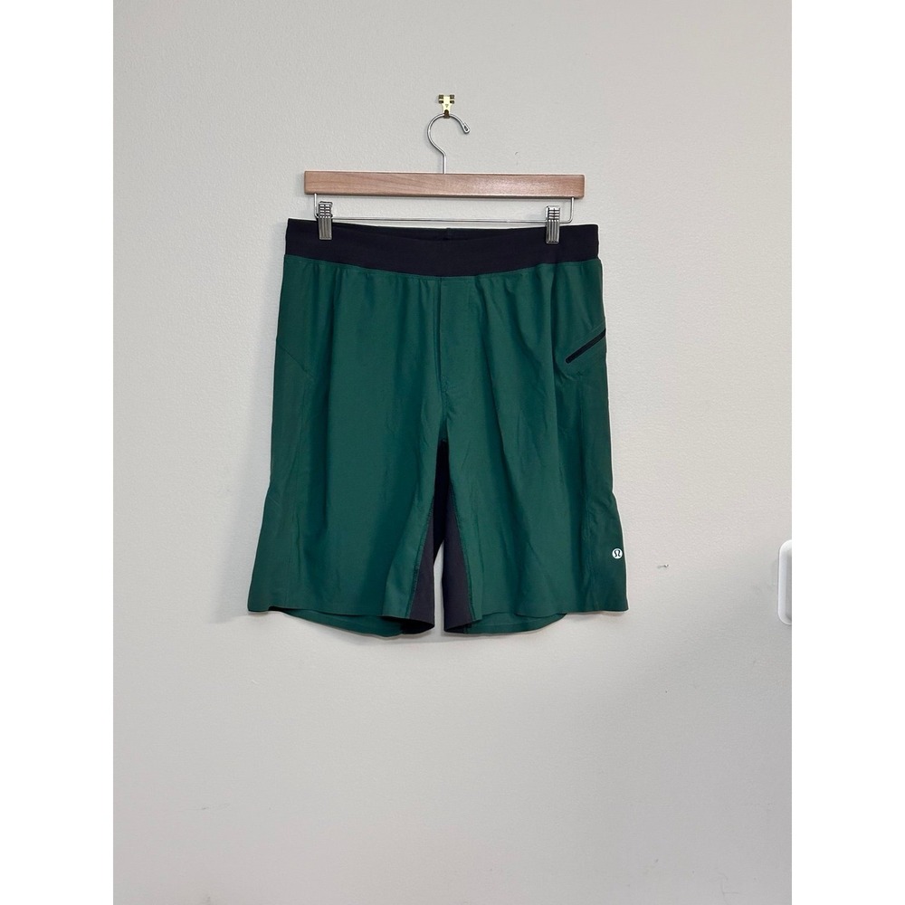 Lululemon‎ Shorts Lineless 9"